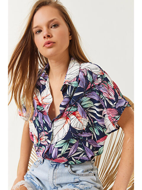 SHADE Kadın Çiçek Desenli Kısa Kollu Viskon Gömlek - S000377242-20042