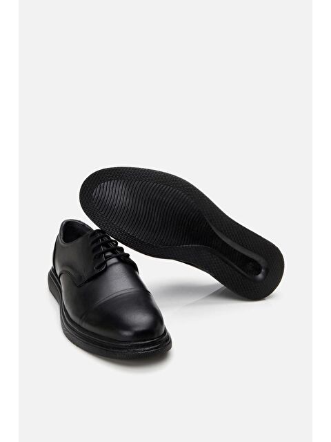 Yaya By Hotiç Erkek Deri Siyah Hafif Tabanlı Klasik Ayakkabı - S000443975-19351