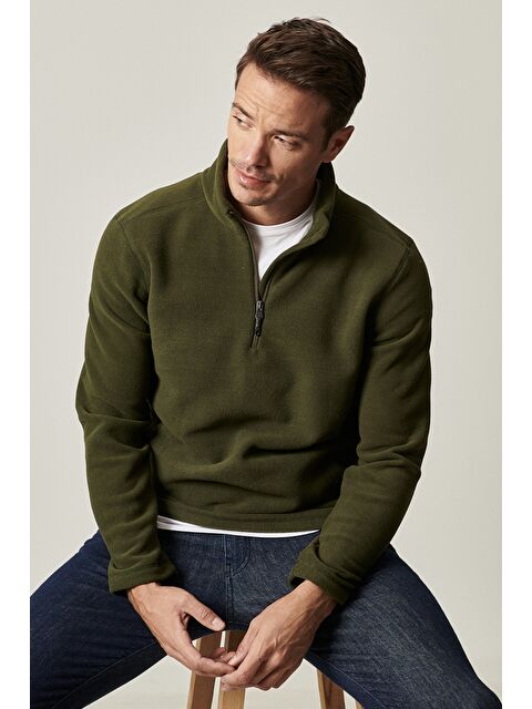 AC&Co / Altınyıldız Classics Erkek Haki Anti-Pilling Tüylenme Yapmayan Standart Fit Dik Yaka Polar Sweatshirt