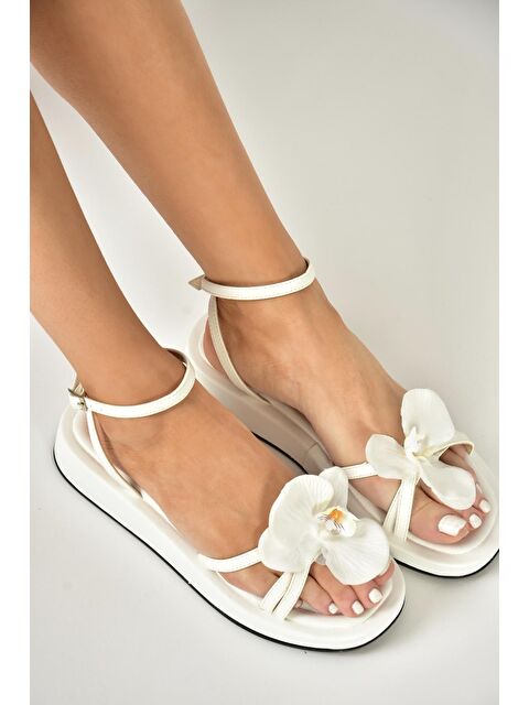 Fox Shoes U3429627 Beyaz Kadın Sandalet - S000356723-20063