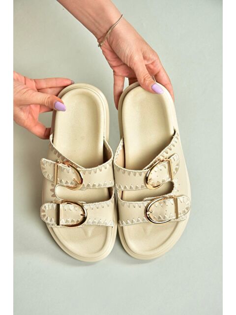 Fox Shoes Bej Kadın Terlik U2671462 - S000401151-19928