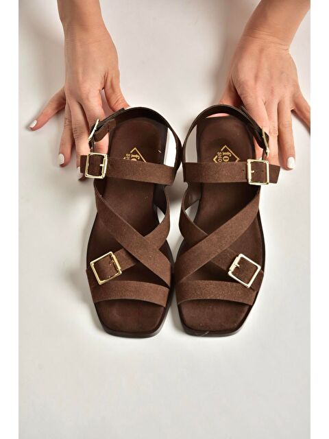Fox Shoes Kahverengi Kadın Sandalet Y458702602 - S000531848-19413