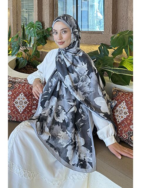 Lamelif Çiçek Desen Bambu Şal Siyah - S000529575-19351