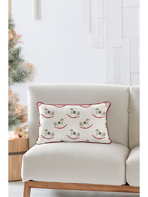 Asdiva Yılbaşı Noel Temalı Atlı Karınca Desenli Kırmızı Biyeli Dekoratif Kırlent Kılıfı - S000472996-37325