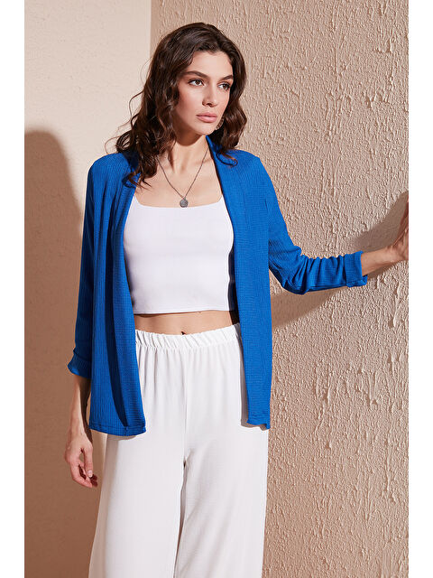 Lela Yakası ve Kolu Katlı Gofre Kimono Kadın Hırka 5869014 - S000336576-23710