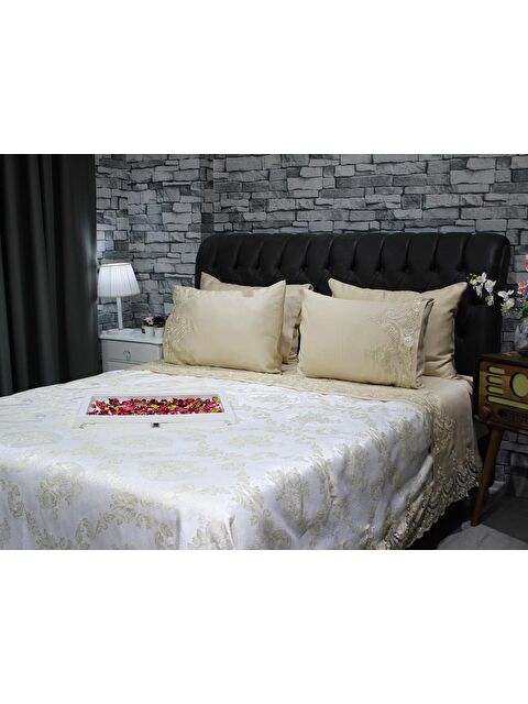 Çeyiz Diyarı Fransız Güpürlü Sonia Yatak Örtüsü Cappucino - S000496514-19413