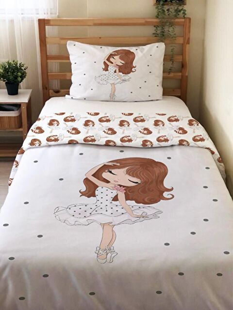 Evmila Çift Taraflı Prenses Desenli Çarşafsız 2'li Takım Baskılı Tek Kişilik Nevresim Takımı 160x220 Cm - S000123889-23173