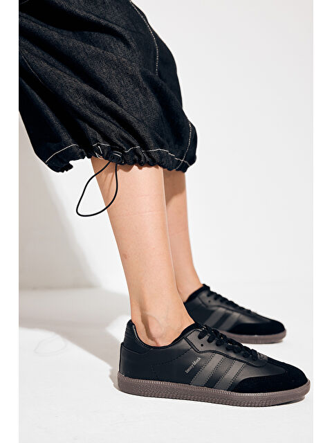 TONNY BLACK Unisex Füme Siyah Termo Taban Yanı Şeritli Bağcıklı Spor Ayakkabı - S000320416-37488