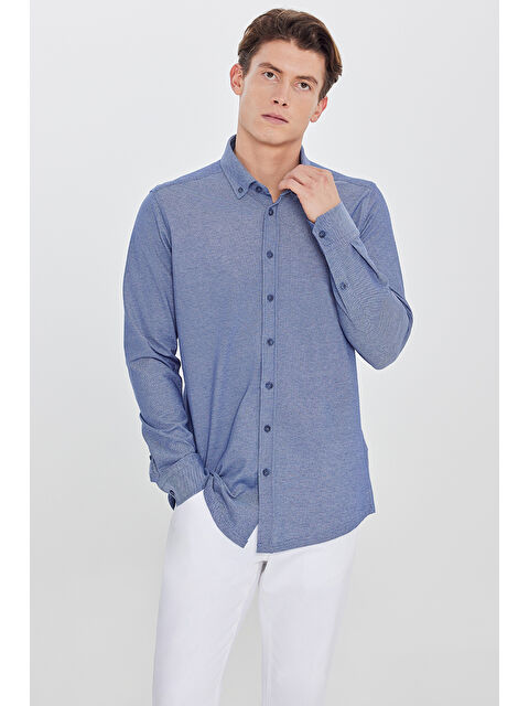 Altınyıldız Classics Erkek Lacivert Pamuklu Slim Fit Dar Kesim Düğmeli Yaka Örme Gömlek