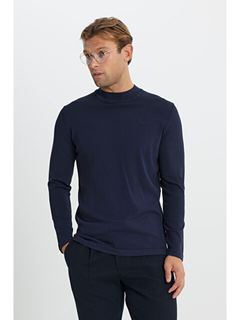 Altınyıldız Classics Erkek Lacivert Standart Fit Normal Kesim Yarım Balıkçı Yaka Basic Triko Kazak - S000402943-21164