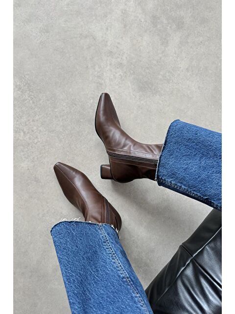 Straswans Amor Kadın Streç Küt Kalıp Deri Bot Kahve - S000513031-19413