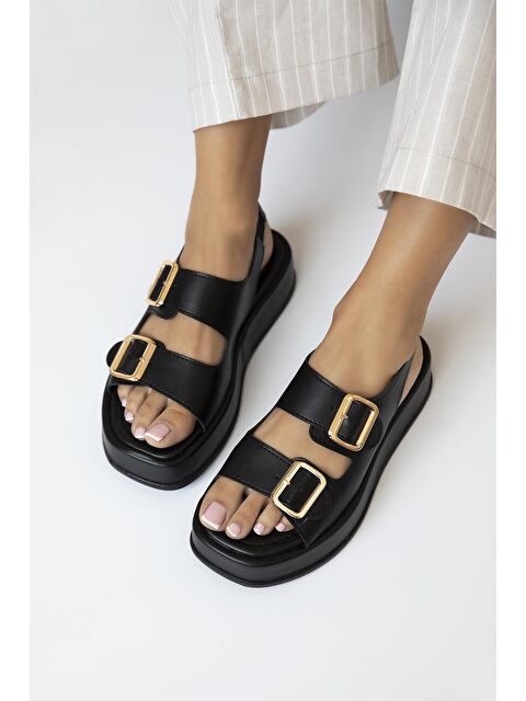 Straswans Renato Kadın Toka Detay Günlük Deri Sandalet Siyah - S000513328-19351