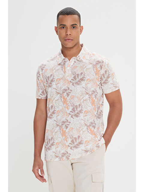 Altınyıldız Classics Erkek Ekru Slim Fit Dar Kesim Polo Yaka Baskılı Tişört