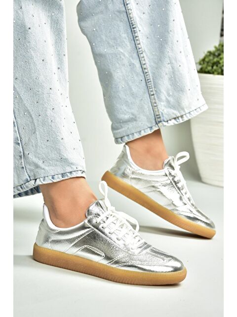 Fox Shoes Gümüş Kadın Sneaker U6528573 - S000401173-18105