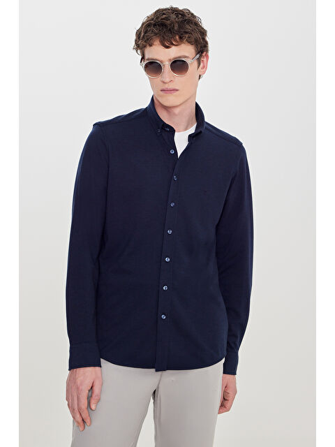 Altınyıldız Classics Erkek Lacivert 360 Her Yöne Esneyen Pamuklu Slim Fit Dar Kesim Düğmeli Yaka Örme Gömlek