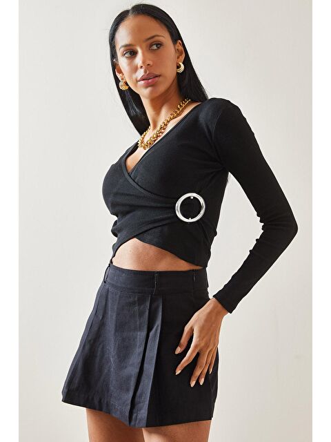 Xhan Siyah Kruvaze Yaka Aksesuar Detaylı Kaşkorse Bluz 5YXK2-48294-02 - S000161966-19351