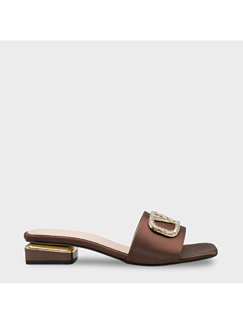 Capone Outfitters Yuvarlak Küt Burunlu Taşlı Tokalı Saten Kısa Topuklu Kadın Terlik - S000530359-19413