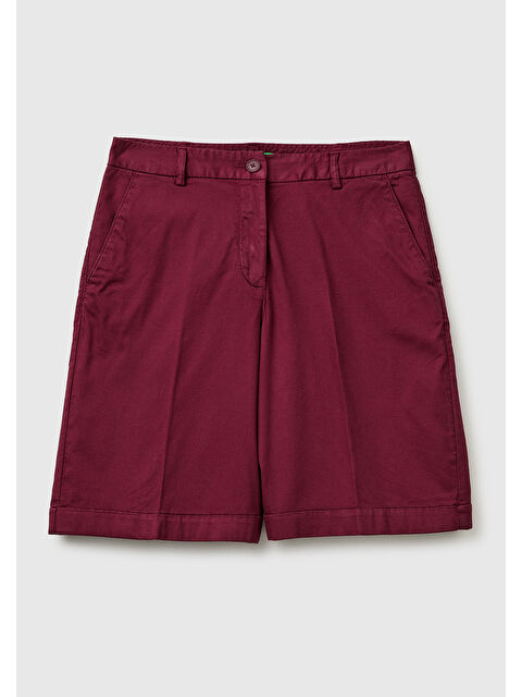 United Colors Of Benetton Kadın Bordo Pamuk Karışımlı Önü Düğmeli Regular Fit Bermuda Şort