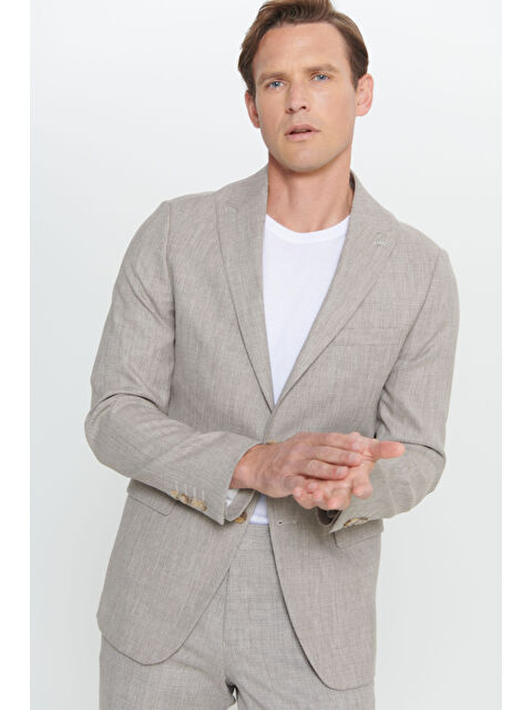 Altınyıldız Classics Erkek Açık Kahve Slim Fit Dar Kesim Kırlangıç Yaka Desenli Takım Elbise