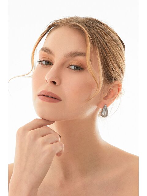 Fullamoda Su Damlası Taşlı Küpe - S000348093-18105