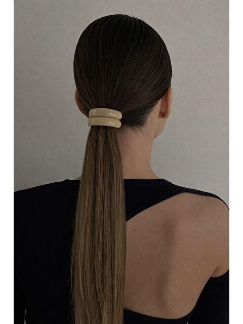 Katia And Bony Oval Kemik Aksesuarlı Lastik Toka Bej