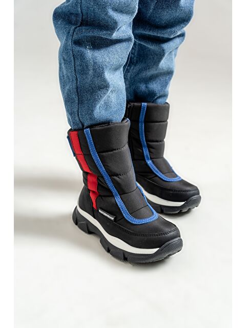 Mnpc Erkek Çocuk Siyah Su Geçirmez Anatomik Günlük Bot - S000447435-19351