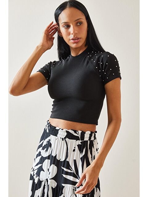Xhan Siyah Boncuk İşlemeli Yarım Balıkçı Yaka Crop Bluz 5YXK2-48253-02 - S000161995-19351