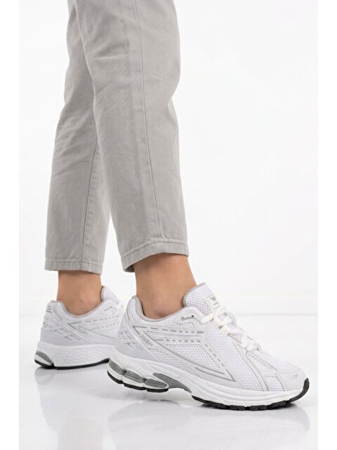 Walkway Beyaz Fileli Hafif Esnek Hafızalı Taban Unisex Spor Ayakkabı Ruth G