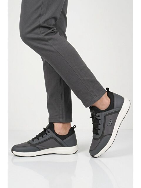 Walkway Füme Hafif Esnek Kilit Bağcıklı Erkek Spor Ayakkabı Bertina M