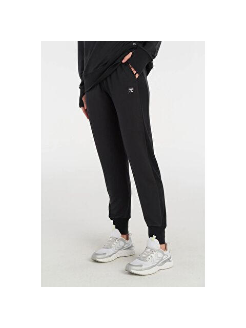 Hummel Jonina Kadın Siyah Eşofman Altı - S000272213-19351