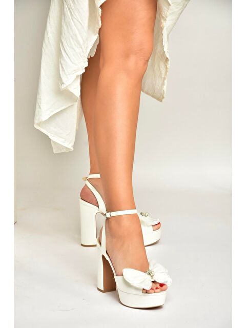 Fox Shoes Sedef Kadın Topuklu Ayakkabı Y820203909 - S000531898-19927