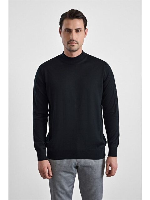 Süvari Siyah Regular Düz Yarım Balıkçı Yaka Kazak