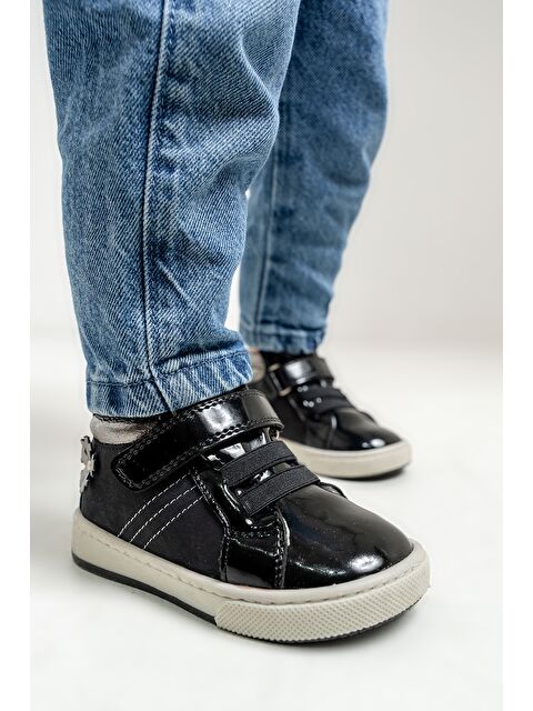 Mnpc Kız Çocuk Siyah Hakiki Deri Suya Dayanıklı Anatomik Günlük Bot - S000447497-19351