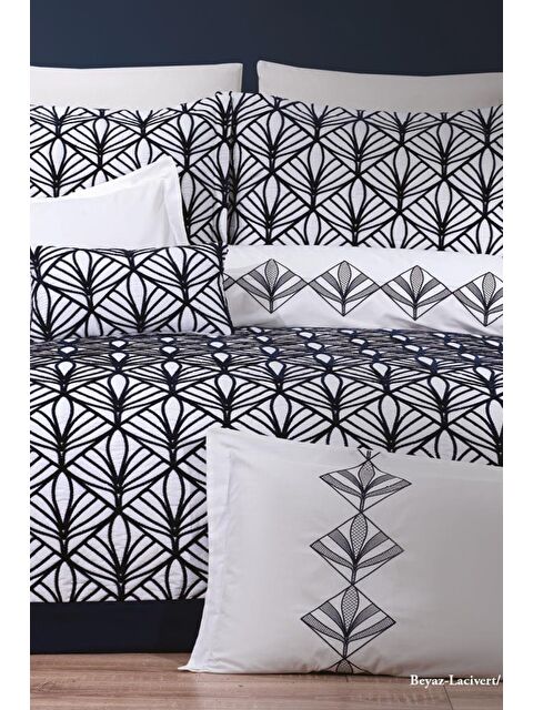 Çeyiz Diyarı Polina 10 Parça Çeyiz Seti Beyaz Lacivert - S000495056-23173