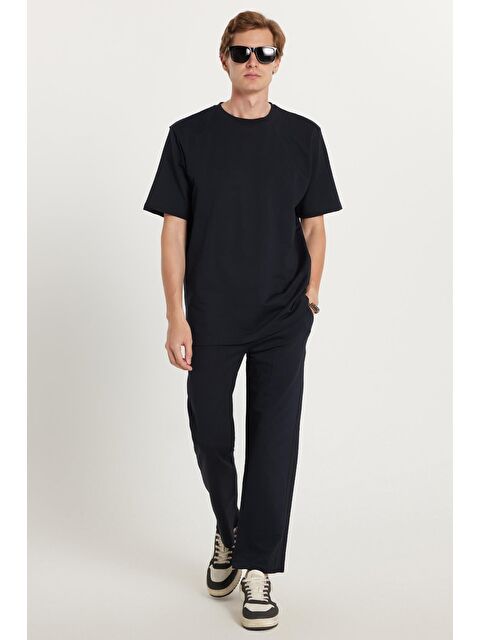 TUDORS Erkek Standart Fit Normal Kesim Pamuklu Bisiklet Yaka Beli Bağcıklı Lacivert Eşofman Takımı - S000524496-19351