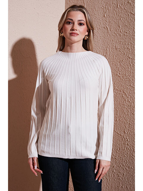 Fashion Friends Regular Fit Yarım Balıkçı Yaka Kadın Bluz 25K0361K1 - S000485315-19965