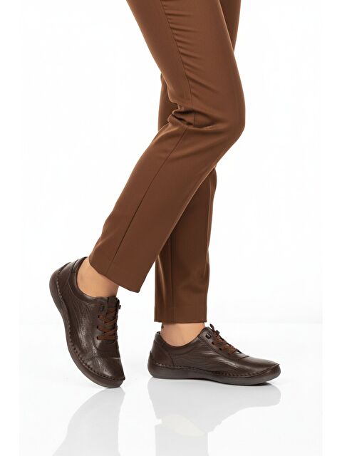 Ayakmod Premium Kahve Hakiki Deri Anatomik Kadın Casual Ayakkabı 44406 Z