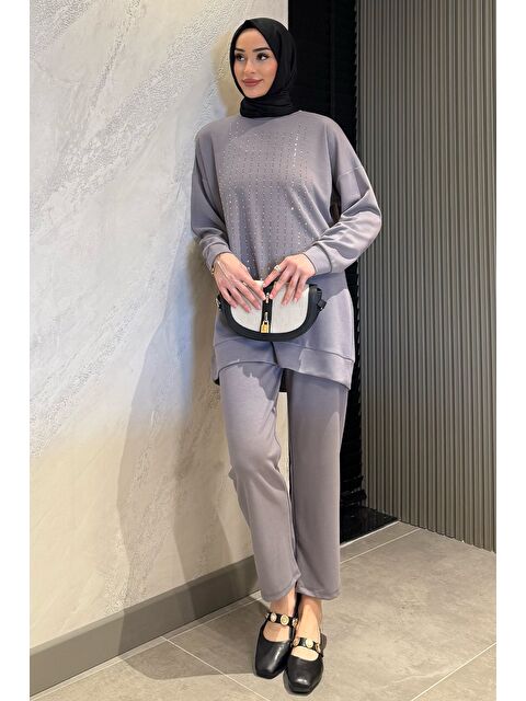 Julude Bisiklet Yaka Ön Taşlı Büyük Beden Tesettür Tunik Pantolon İkili Takım - S000386616-29351