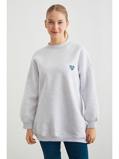 Fullamoda 3 İplik Kurdele Taş İşlemeli Oversize Sweatshirt - S000440866-74