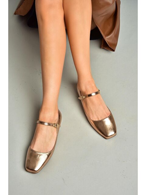 Fox Shoes S7262525 Bronz Kadın Babet