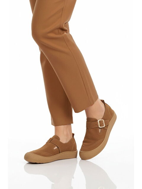 Ayakmod Premium Taba Hakiki Deri Hafif Esnek Kadın Casual Ayakkabı 234 Z