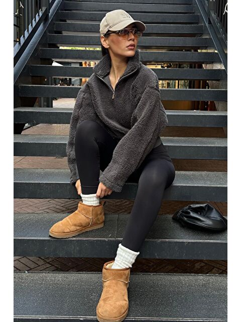 Madmext Füme Fermuar Yaka Kürklü Kadın Sweatshirt Mg2261