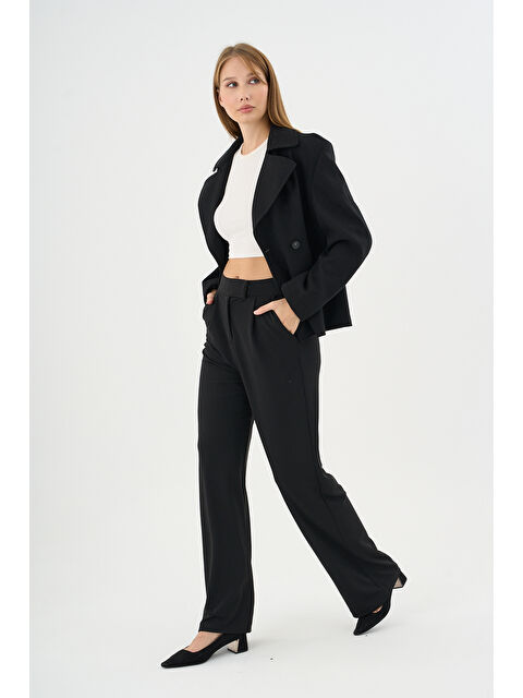 Danger Kadın Oversize Kruvaze Kaşe Mont Ceket Siyah - S000446060-19351