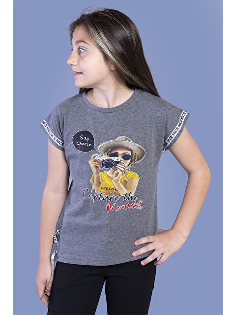 Toontoykids Kız Çocuk Şerit Detaylı Baskılı Tişört