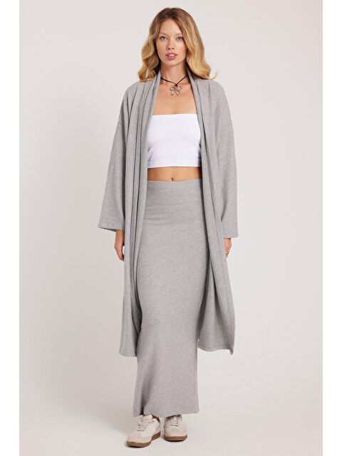 TUDORS Kadın Relax Fit Rahat Kesim Uzun Triko Gri Hırka - S000521818-20600