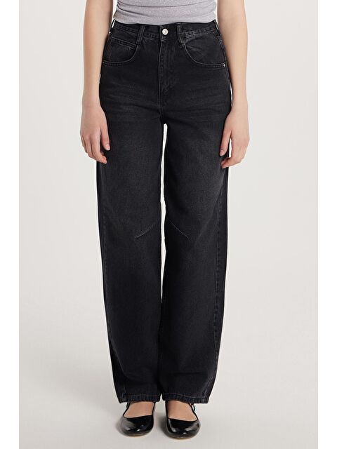 TUDORS Kadın Regular Fit Tokalı Geniş Paça Baggy Jean Jean Füme Pantolon - S000521820-33408