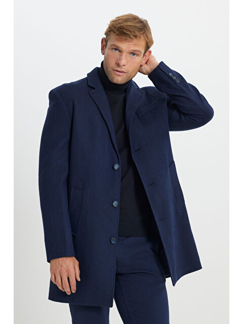 AC&Co / Altınyıldız Classics Erkek Lacivert Yünlü Standart Fit Normal Kesim Mono Yaka Balıksırtı Desenli Yan Cepli Palto - S000394491-21164