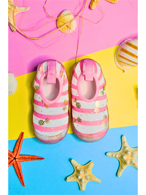 First Step Ananas Baskılı Varak Pembe Kız Çocuk Kaydırmaz Tabanlı Deniz Ayakkabısı-F-7018 - S000176757-20024