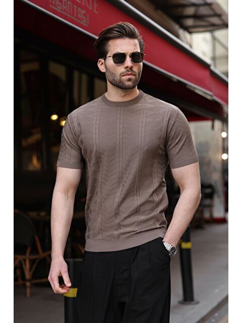 Madmext Açık Kahverengi Bisiklet Yaka Slim Fit Triko Erkek Tişört E7466