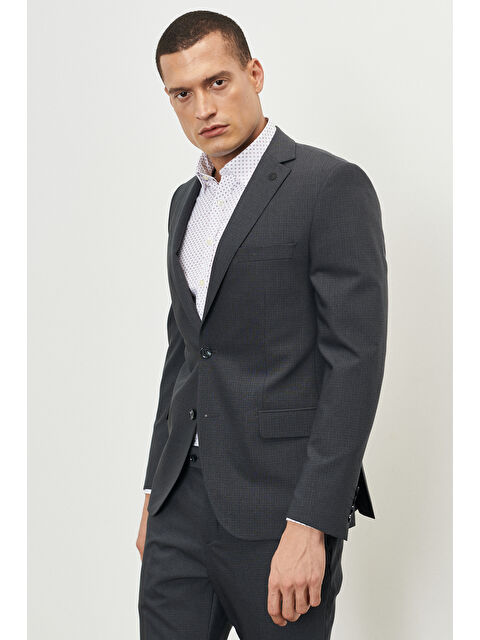 Altınyıldız Classics Erkek Koyu Gri Slim Fit Dar Kesim Mono Yaka Kareli Takım Elbise
